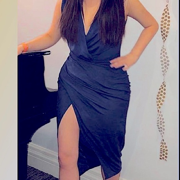 NWT Sexy fashionnova suede blue vneck dress w slit - Picture 2 of 12